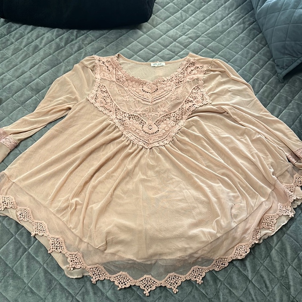 light pink maternity long sleeve.